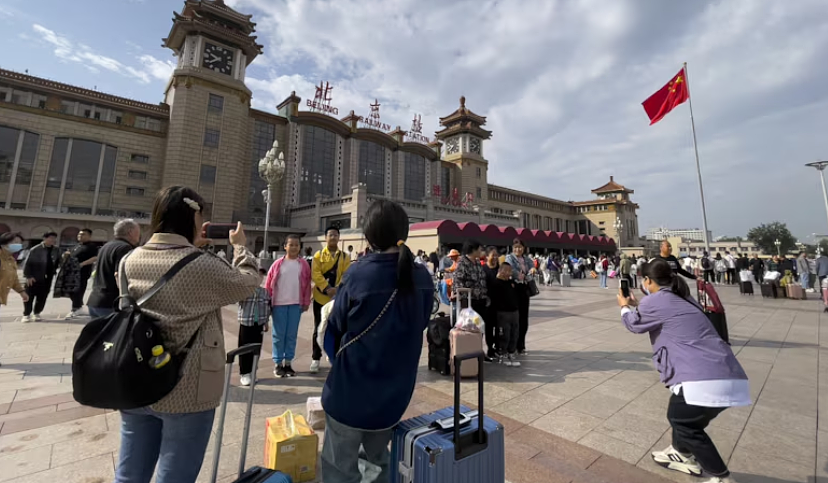 中国对澳洲新西兰免签延续,最长停留30天!“黑护照”火了: 华人富豪扎堆“转移家产”,黄金签数据曝光(组图) - 5