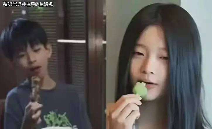 马筱梅带两个孩子在成都逛街,玥儿身高快赶上后妈(组图) - 6