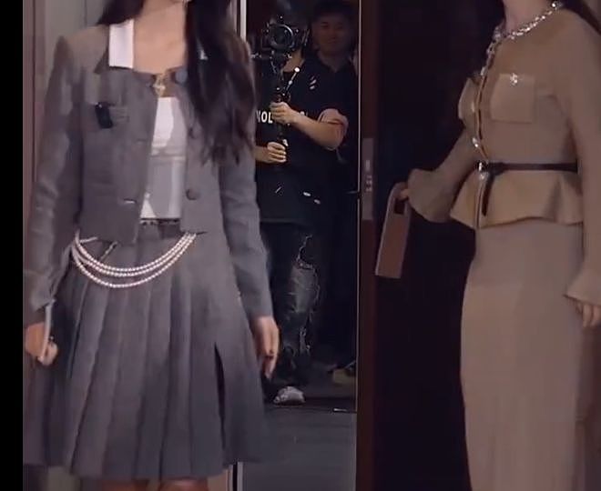 从翁青雅翻车说起：内娱的采访为什么越来越难看了？（组图） - 4