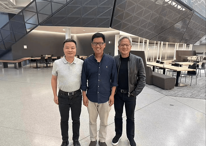 向黄仁勋汇报的英伟达36人（组图） - 11