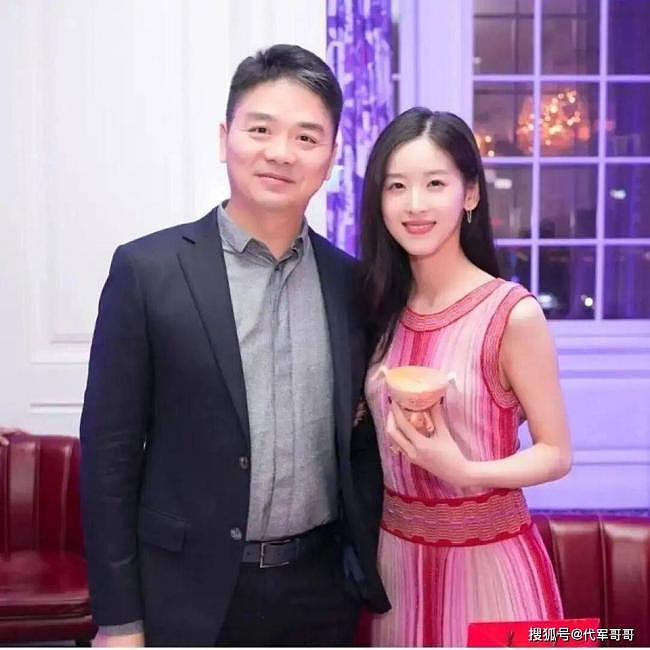 刘强东章泽天被疑冷战,貌合神离(组图) - 4