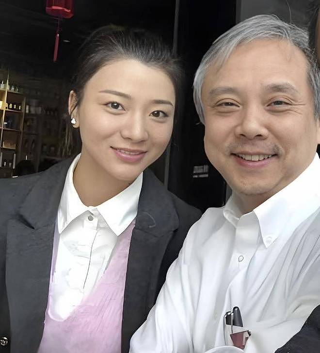 名导狂恋小娇妻？贵圈老少配，最大相差38岁，狗血满地、震碎三观（组图） - 44
