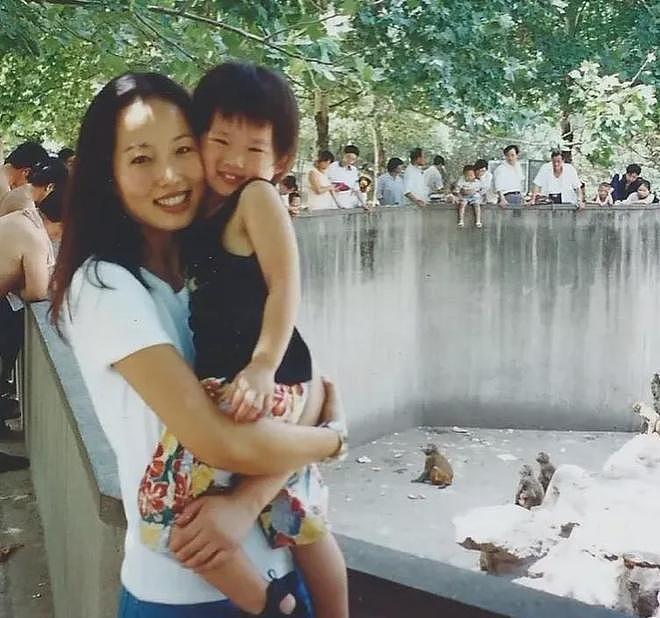 江旻憓两年打进上流圈!霍家兄弟让C位给她,香港中产养女天花板(组图) - 10