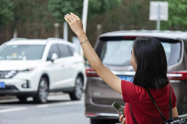 一个月少了2亿单，中国这行业奄奄一息（组图） - 3