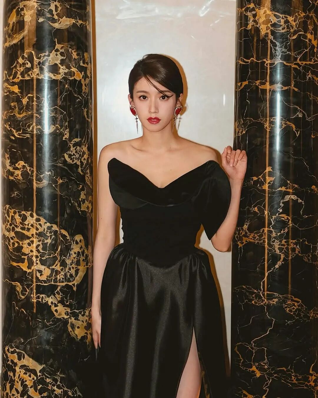 TVB视后疑被公司雪藏没剧拍,疯传将约满离巢,新工作动向曝光(组图) - 12