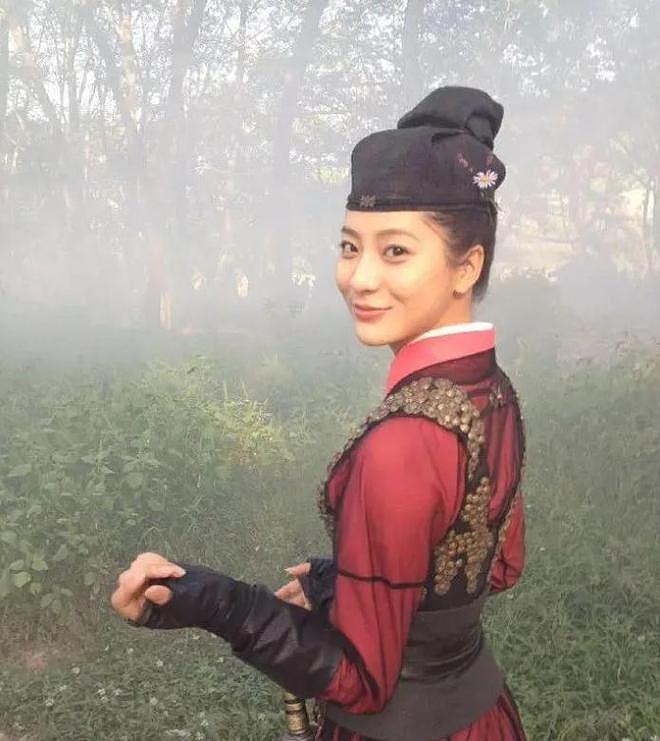 名导狂恋小娇妻？贵圈老少配，最大相差38岁，狗血满地、震碎三观（组图） - 45