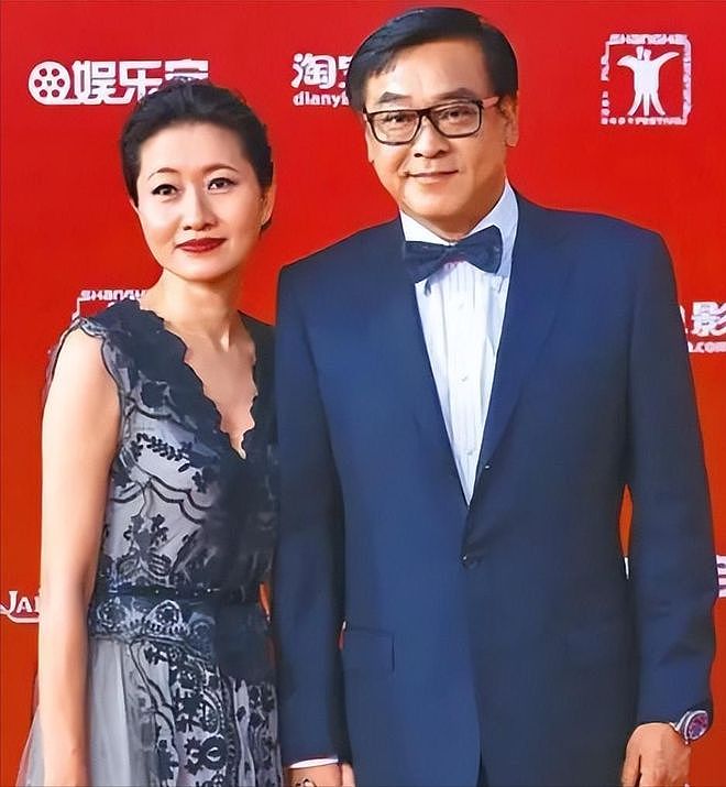 名导狂恋小娇妻？贵圈老少配，最大相差38岁，狗血满地、震碎三观（组图） - 13