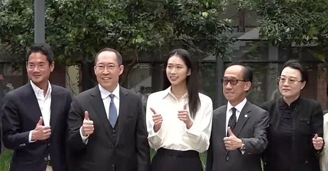 奥运冠军“微笑剑后”: 已申请放弃加拿大护照! 将有新动作, 迈向新赛道(组图) - 3