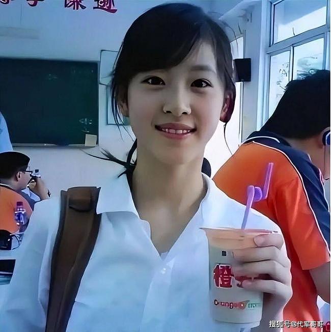 刘强东章泽天被疑冷战,貌合神离(组图) - 2