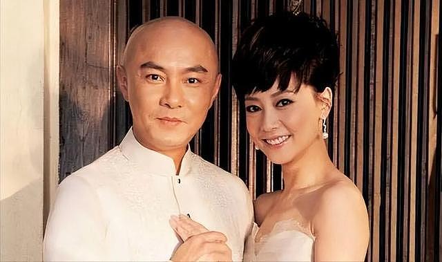 三次结婚两度丧子，60岁无儿无女形象大变的张卫健，经历了什么（组图） - 16