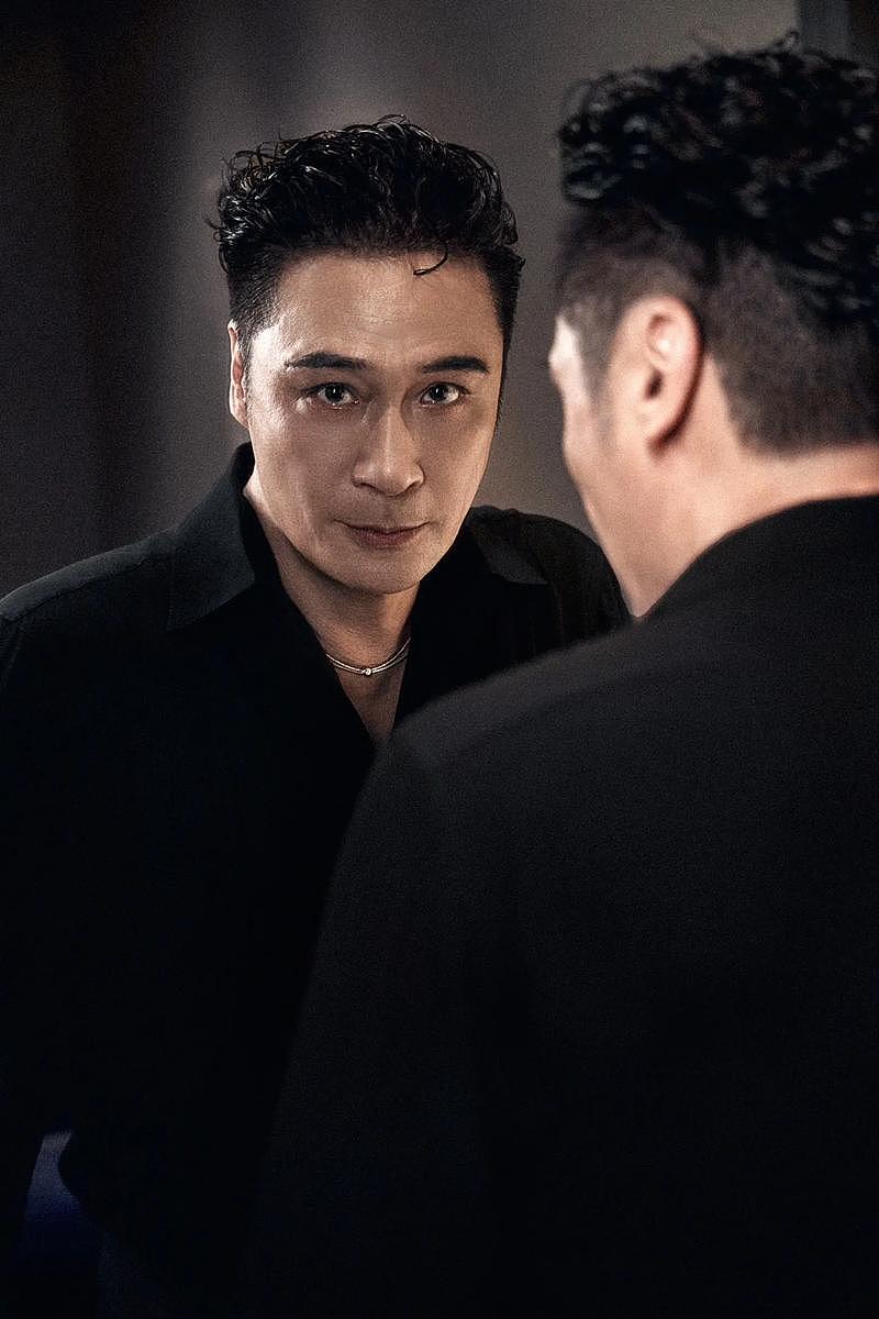 63岁吴镇宇刷老年卡被疑冒领,掏身份证后全场懵了(组图) - 6