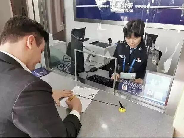 突然官宣！变相双国籍？延长对多国免签政策！外籍华人这样做，就能回国长期定居（组图） - 5