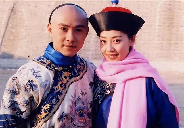 三次结婚两度丧子，60岁无儿无女形象大变的张卫健，经历了什么（组图） - 14