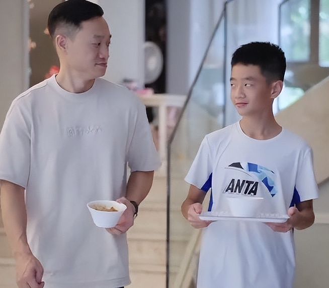 爸爸去哪儿中6个孩子现状：有人进国家队，有人出家，有人出国断联（组图） - 6