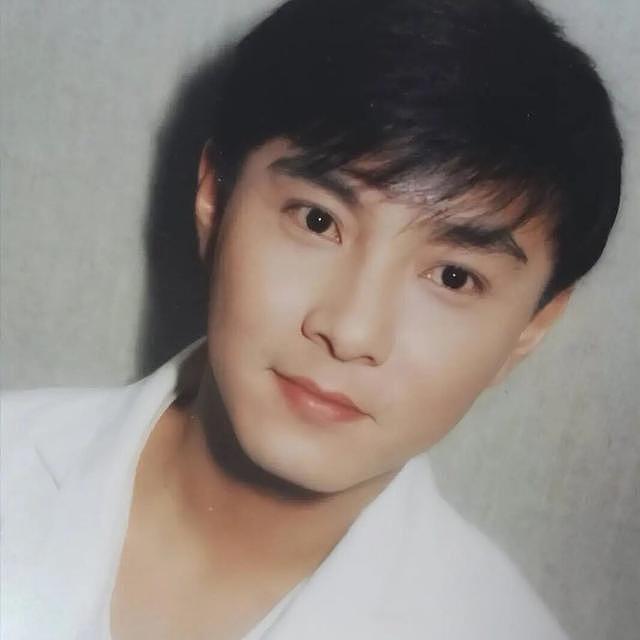 三次结婚两度丧子，60岁无儿无女形象大变的张卫健，经历了什么（组图） - 2