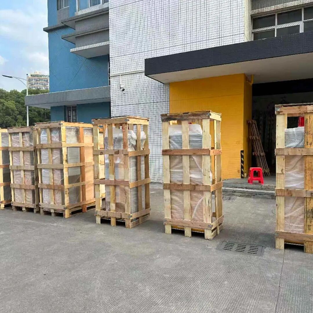建筑大师又“翻车”了？隈研吾在武汉设计的酒店，还未完工就被吐槽像“快递防护木架”！网友：效果图是一个？（组图） - 5
