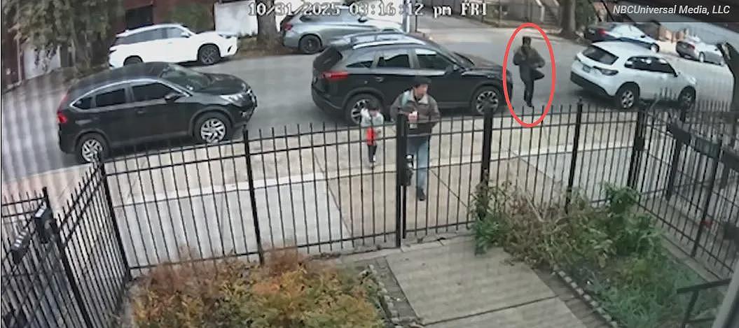 芝加哥惊魂!华人父女“讨糖途中“遭持枪抢劫,枪口顶头威胁,女童当场吓哭(组图) - 2
