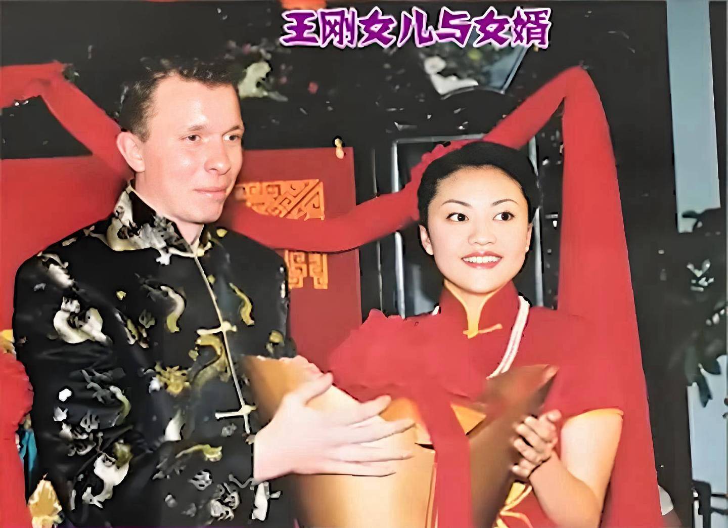 王刚的洋女婿彼得：出身英国贵族，曾劝岳父离婚（组图） - 8