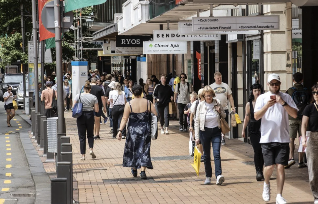欠债近80万纽币！宣布倒闭，经营两家运动潮流零售店的公司清算，倒闭店铺飙到4167家，黑五圣诞成救命稻草（组图） - 4