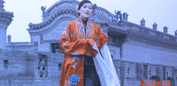 因太美无人敢追，父亲为她终生不娶，老公独宠36年，儿子随她姓...如今却因催生上热搜？（组图） - 12