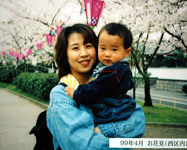 26年悬案告破!妻子惨死家中,丈夫为追凶租了凶宅26年,全网泪崩...(组图) - 5