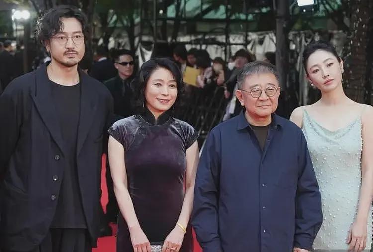 开撕了!白百何发文自曝被《春树》集体孤立,王传君老板发声反击(组图) - 4