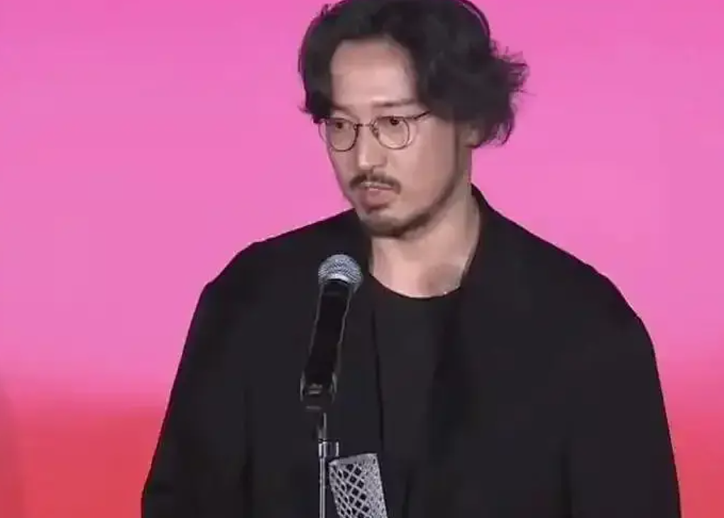 中国知名男艺人斩获东京影帝！白百何发文引猜测（组图） - 1