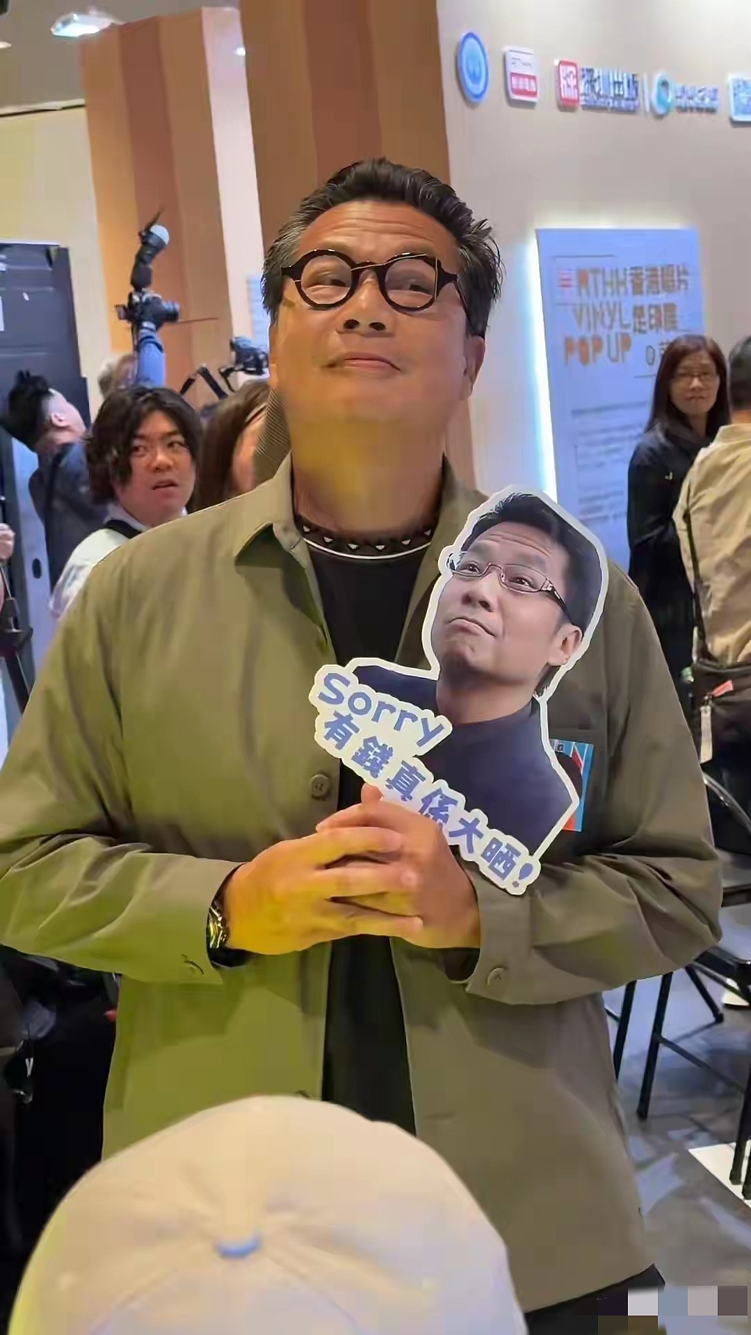 TVB“御用奸角”再现经典表情包，亲民获赞，与古天乐搭戏最难忘（组图） - 5