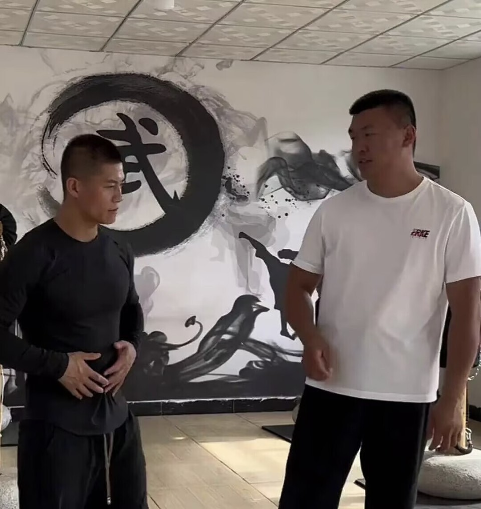 徒弟被打昏迷!中国武术大师:能打人不等于能挨揍,平时不练抗击打(组图) - 3