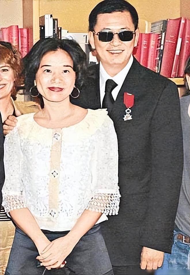 从文艺大师到人设崩塌？王家卫的bug不止如此，港圈大牌得罪个遍（组图） - 9