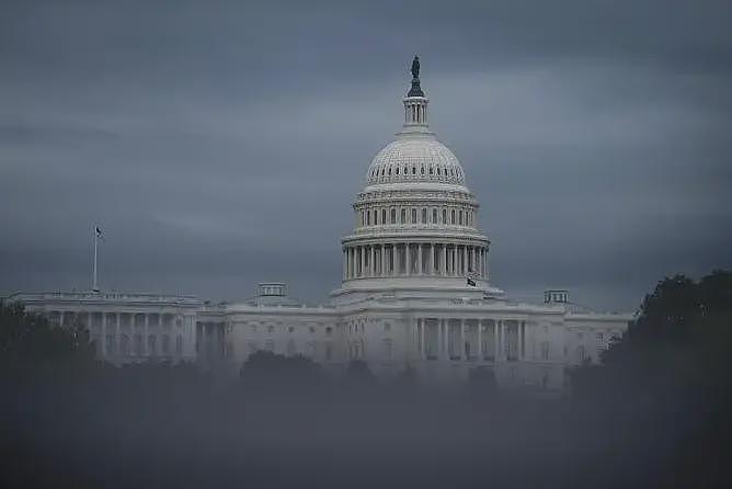 关门36天!政府停摆破纪录,美国真要“倒闭”了?(组图) - 1