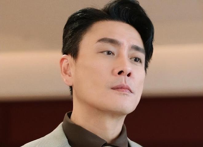 《新闻女王2》首播爆开！开局高能剧情紧凑，黄宗泽演技拖后腿（组图） - 11