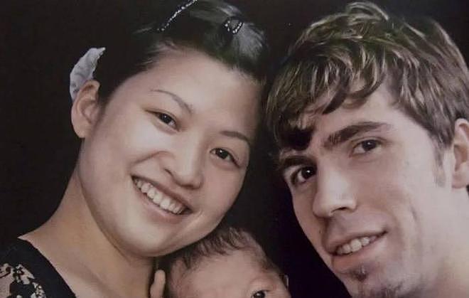 10年湖北打工妹嫁英国高管,结婚8 年持刀捅死丈夫,如今下场唏嘘(组图) - 5