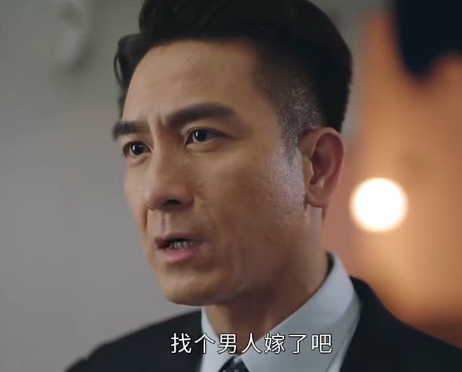 《新闻女王2》首播爆开！开局高能剧情紧凑，黄宗泽演技拖后腿（组图） - 17