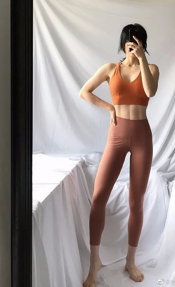 【美女】34D杯辣妈私照曝光,网友:这身材也太顶了...(组图) - 14