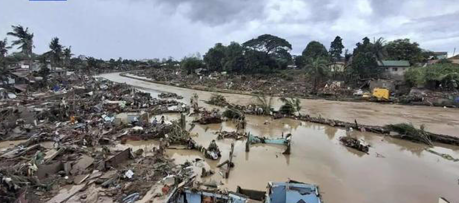 114人死亡,127人失踪!宣布进入国家灾难状态(组图) - 2