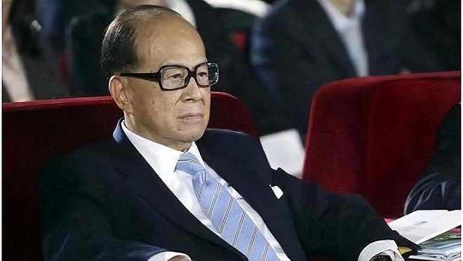 李嘉诚时代真的结束了！全运会四大家族去了三家，唯独缺了李家（组图） - 11