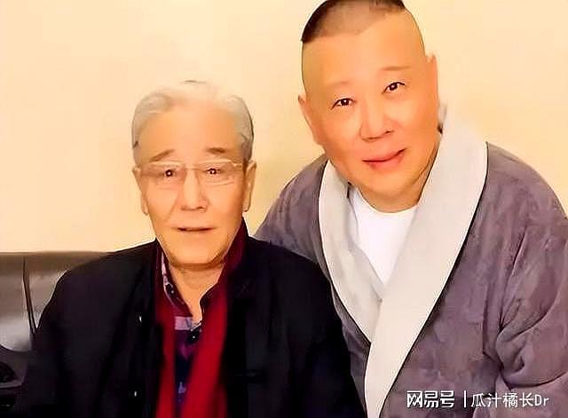 75岁姜昆近况曝光,马志明仅差5岁却老到不敢认,状态像是两代人(组图) - 6