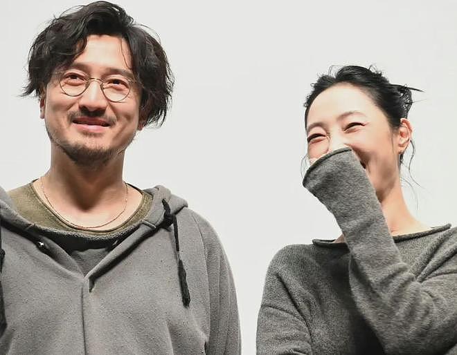 王传君评论区沦陷！拿奖感谢白百何惹争议，被质疑内涵对方没有奖（组图） - 2