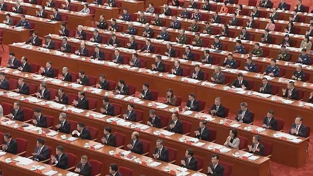 外媒:中共“二十大”后军方中央委员、候补委员都去哪儿啦? 落马、递补被跳过、被调查(组图) - 5