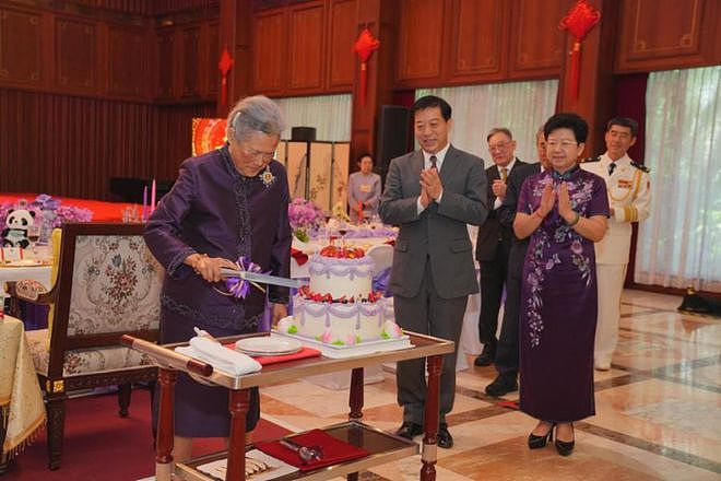 连续有两位国王访华,其中一位是建交以来首访,证明了什么?(组图) - 4