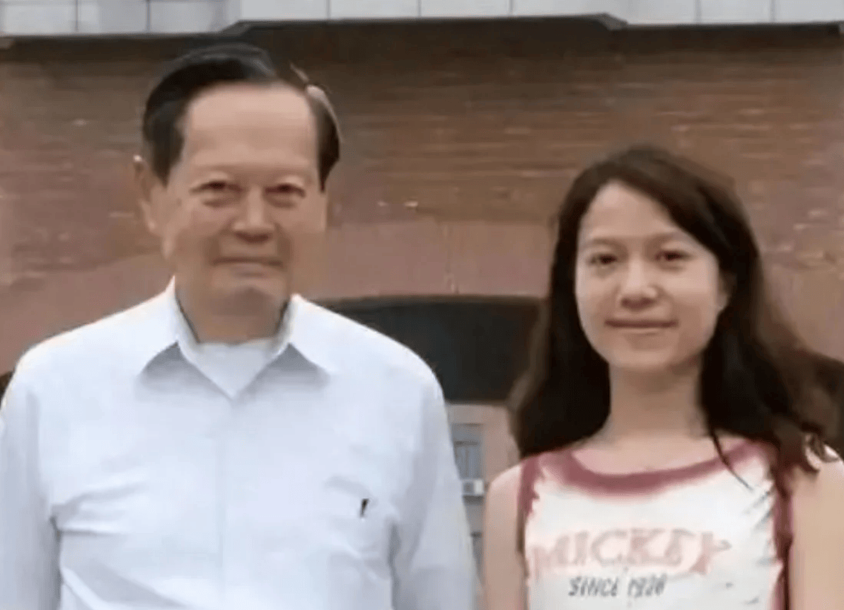 杨振宁没安排好？翁帆至今未在清华建筑系任职（组图） - 9
