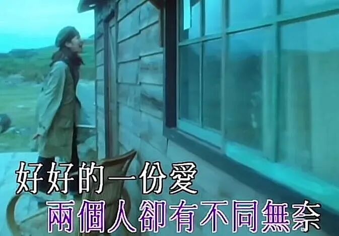 当两个女明星，在颁奖典礼接吻（组图） - 4
