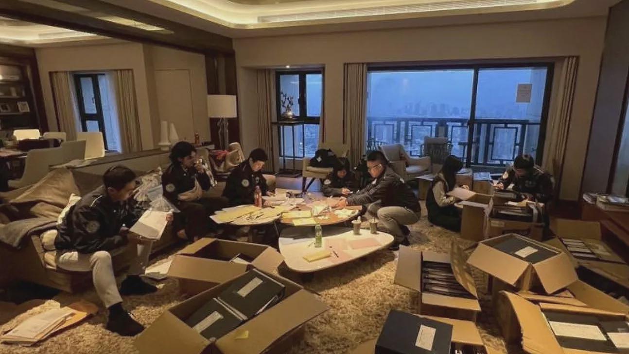 太子集团每年办游艇派对，总务长做“淫媒“供选妃（组图） - 1