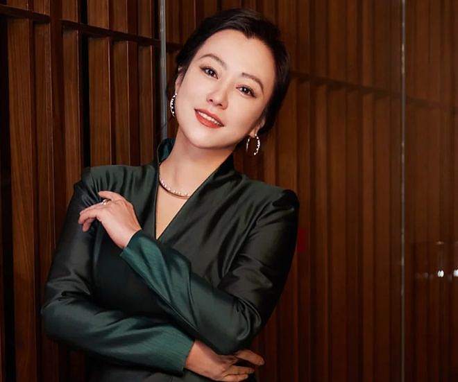 郝蕾风波升级！被扒曾参演《狂野时代》闹掰，辛芷蕾发声打脸她（组图） - 1