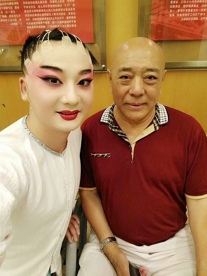 78岁《西游记》沙僧扮演者刘大刚去世，9月份最后露面，坐轮椅出席活动骨瘦如柴（组图） - 4