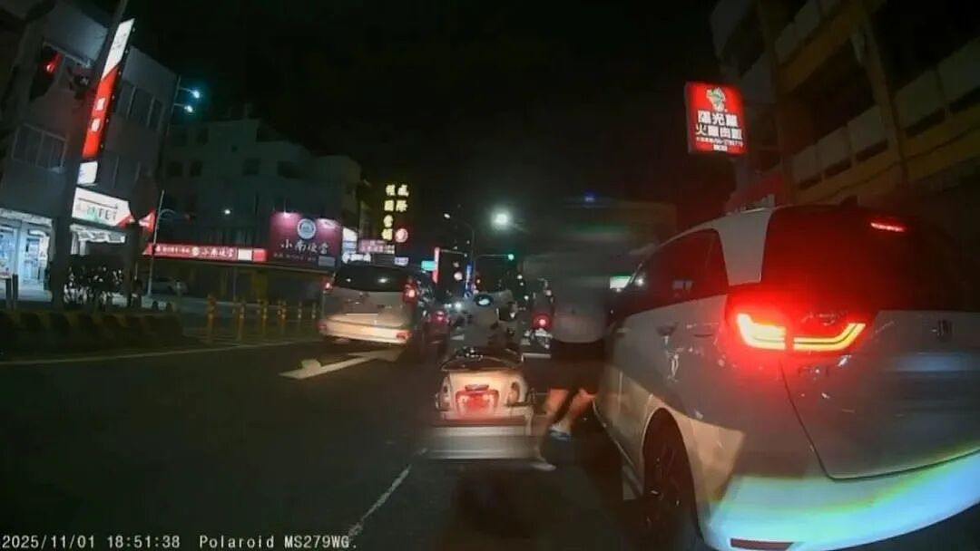 台湾女子在日本遭性骚扰，报警后竟被告知：对方道歉了还要怎样（视频/组图） - 4