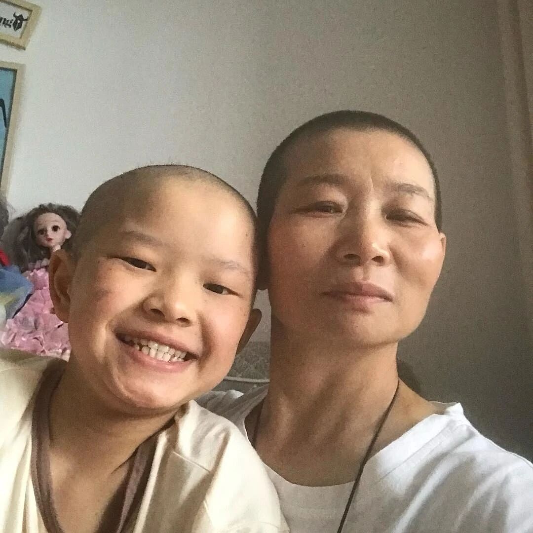 深夜直播间,跳舞自救的妈妈们(组图) - 14