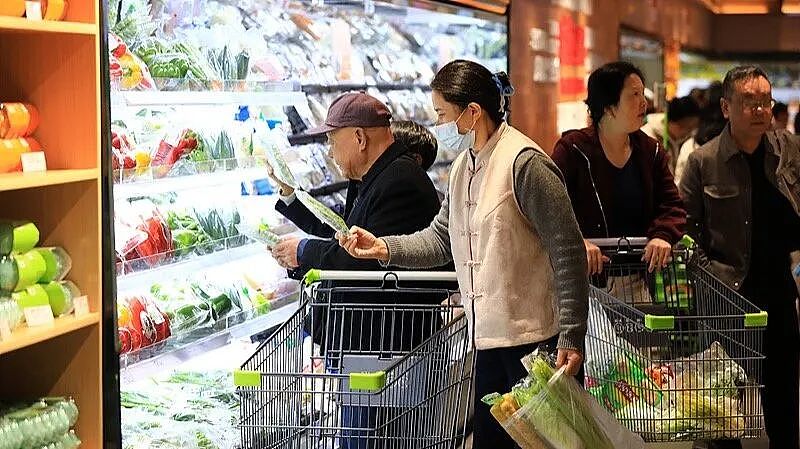 当互联网大厂盯上“穷鬼超市”（组图） - 1