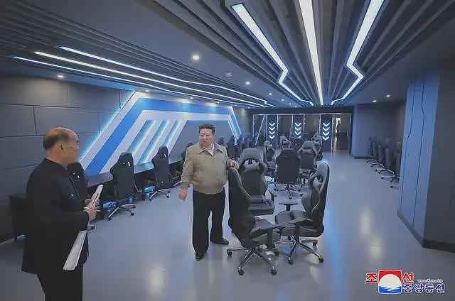朝鲜网吧开业人满为患,都能玩什么游戏?打使命召唤?(组图) - 2